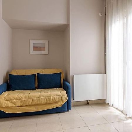 A Unique Apartment In The Historical Center-3Bds Атина Екстериор снимка