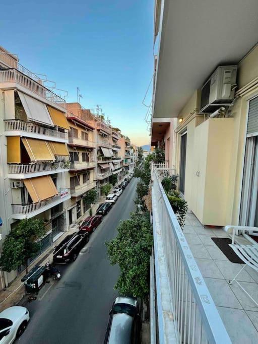 A Unique Apartment In The Historical Center-3Bds Атина Екстериор снимка
